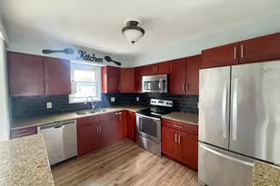 3 Oriole St, Stonington, CT 06379 - Photo 10