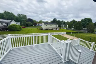 3 Oriole St, Stonington, CT 06379 - Photo 6