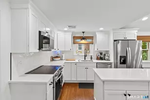 1735 Asylum Ave, West Hartford, CT 06117 - Photo 14