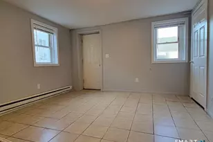 50 Olive St, Meriden, CT 06450 - Photo 2
