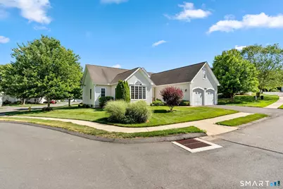 31 Gooseberry Drive, Suffield, CT 06078 - Photo 2