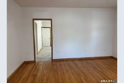 28 Eld Street, New Haven, CT 06511 - Photo 4
