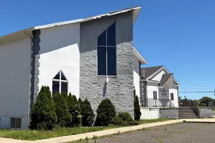 240 Hamilton St, Bridgeport, CT 06608 - Photo 2