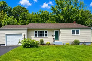 117 Texas Dr, New Britain, CT 06052 - Photo 2