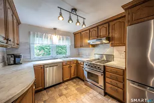 167 Saybrook Rd, Haddam, CT 06441 - Photo 8