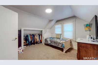 107 Fairview Avenue, Bridgeport, CT 06606 - Photo 32