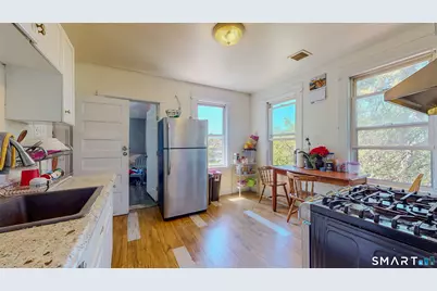 107 Fairview Avenue, Bridgeport, CT 06606 - Photo 26