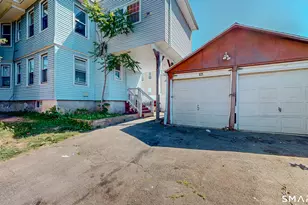 107 Fairview Ave, Bridgeport, CT 06606 - Photo 2
