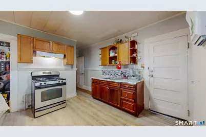 107 Fairview Avenue, Bridgeport, CT 06606 - Photo 14