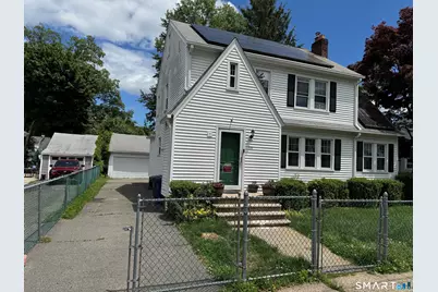 68 Cornell Street, Bridgeport, CT 06606 - Photo 2