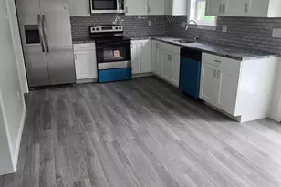 189 Fieldwood Rd, Waterbury, CT 06704 - Photo 6