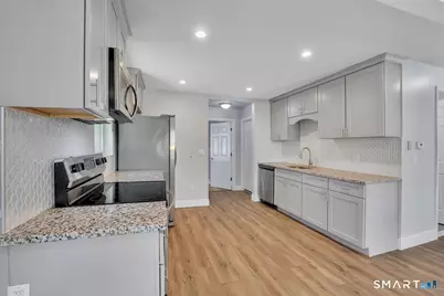 109 Porterbrook Avenue, East Hartford, CT 06118 - Photo 4