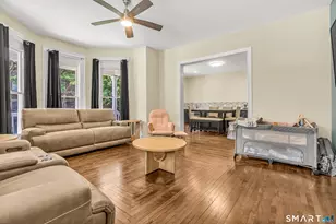 19 Lester St, Ansonia, CT 06401 - Photo 6