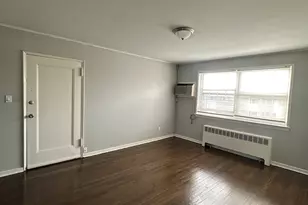 114 Hillcrest Ave, West Hartford, CT 06110 - Photo 2