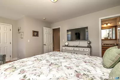 32 Grant Street, Milford, CT 06460 - Photo 26