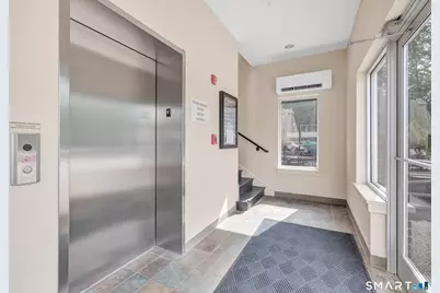 37 Huntington Plaza Street, Shelton, CT 06484 - Photo 6