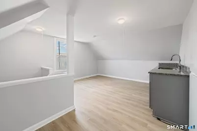 714 B Madison Avenue, Bridgeport, CT 06606 - Photo 10