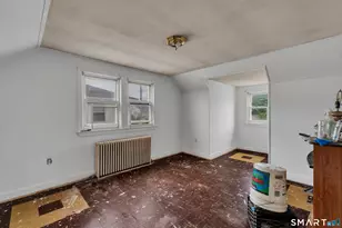 128 Church St, Hamden, CT 06514 - Photo 22