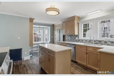 104 Newport Avenue, West Hartford, CT 06107 - Photo 16