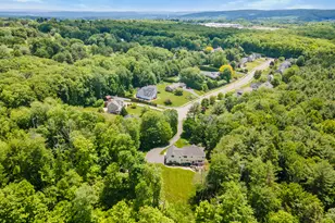 117 Chippenwood Ln, Bristol, CT 06010 - Photo 38