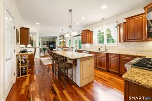 117 Chippenwood Ln, Bristol, CT 06010 - Photo 8