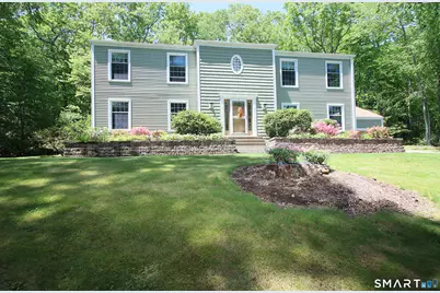 19 Legendary Road, East Lyme, CT 06333 - Photo 2