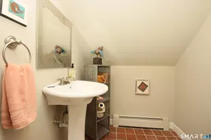 19 Legendary Rd, East Lyme, CT 06333 - Photo 16