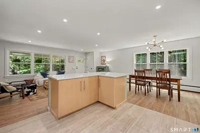 24 Wills Road, Newtown, CT 06470 - Photo 10