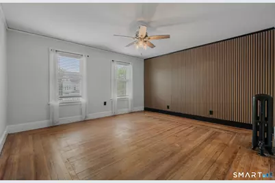 891 Bank Street, New London, CT 06320 - Photo 12