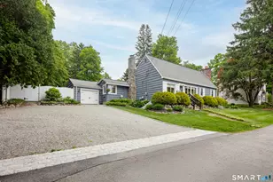 4 Kearn Rd, New Fairfield, CT 06812 - Photo 2