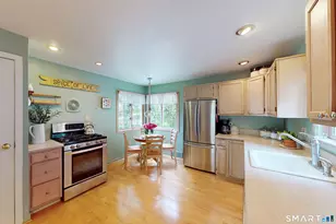 4 Kearn Rd, New Fairfield, CT 06812 - Photo 20