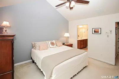 6 Lawrence Avenue #6, Danbury, CT 06810 - Photo 20