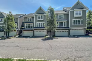 6 Lawrence Ave, Danbury, CT 06810 - Photo 2