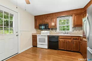 38 Longview Dr, Ridgefield, CT 06877 - Photo 24