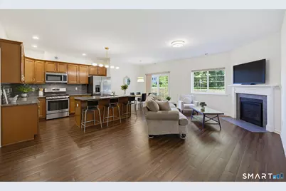 200 Pepin Place #200, South Windsor, CT 06074 - Photo 2
