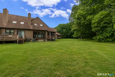 19 Meadowlark Circle #19, Monroe, CT 06468 - Photo 2