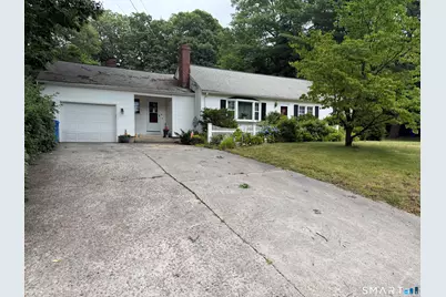 124 Brentwood Drive, Bristol, CT 06010 - Photo 4
