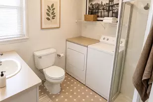 760 Hope St, Stamford, CT 06907 - Photo 8
