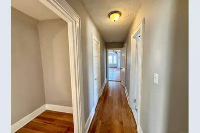 2683 Fairfield Avenue #3rd Fl, Bridgeport, CT 06605 - Photo 8