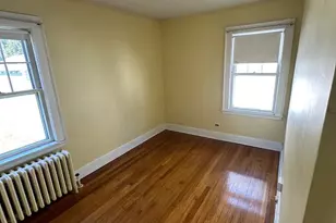 28 Hobbie St, Stamford, CT 06902 - Photo 6