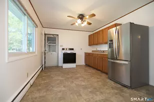 64 Rogers Ln, Enfield, CT 06082 - Photo 2