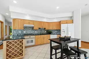 141 Canoe Brook Rd, Trumbull, CT 06611 - Photo 14
