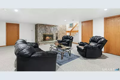141 Canoe Brook Road, Trumbull, CT 06611 - Photo 30