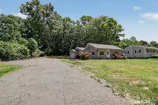 36 Donovan Rd, Naugatuck, CT 06770 - Photo 24
