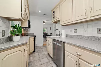 36 Donovan Road, Naugatuck, CT 06770 - Photo 10