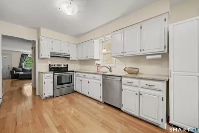 106 Brittin Avenue, Bridgeport, CT 06605 - Photo 6