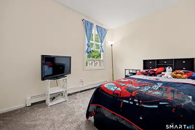 106 Brittin Avenue, Bridgeport, CT 06605 - Photo 10