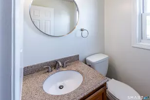75 Commodore Cmns, Derby, CT 06418 - Photo 16