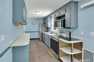 4 Walnut Dr, Hebron, CT 06248 - Photo 12