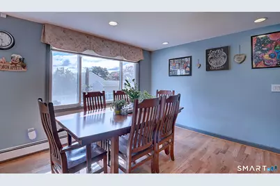 410 Westwood Hill, Wethersfield, CT 06109 - Photo 10